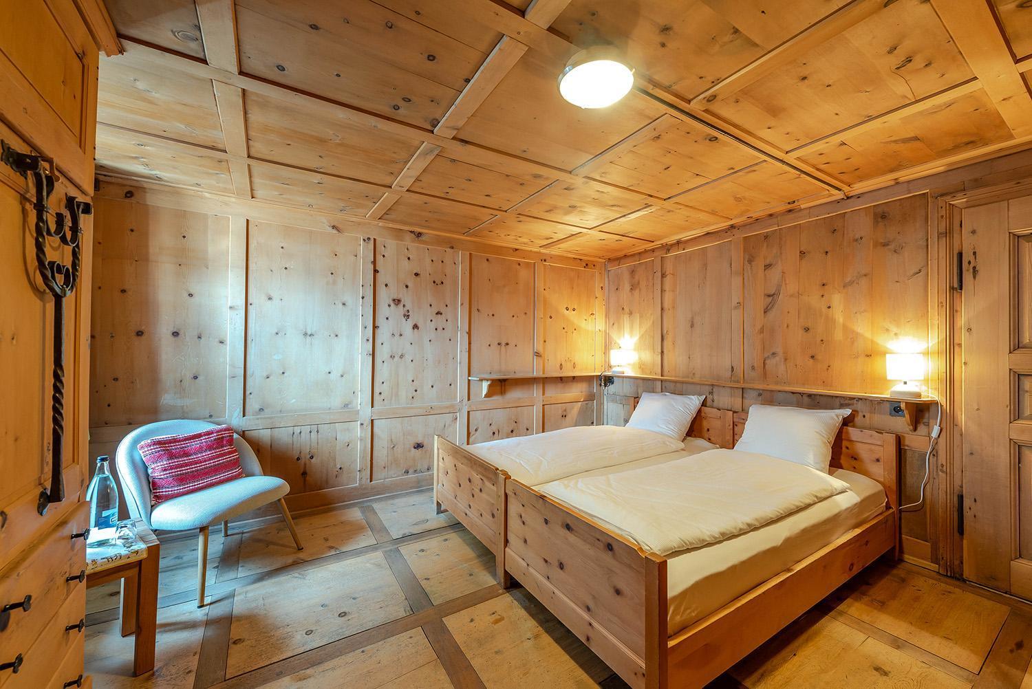 Weisses Kreuz - Crusch Alva Bed and Breakfast Samedan Exteriör bild